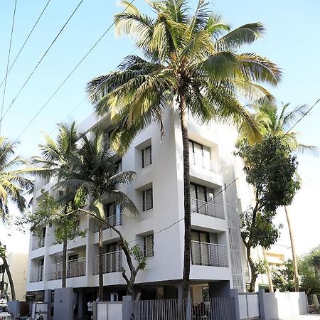 Aashiyana Inn ナーシク エクステリア 写真